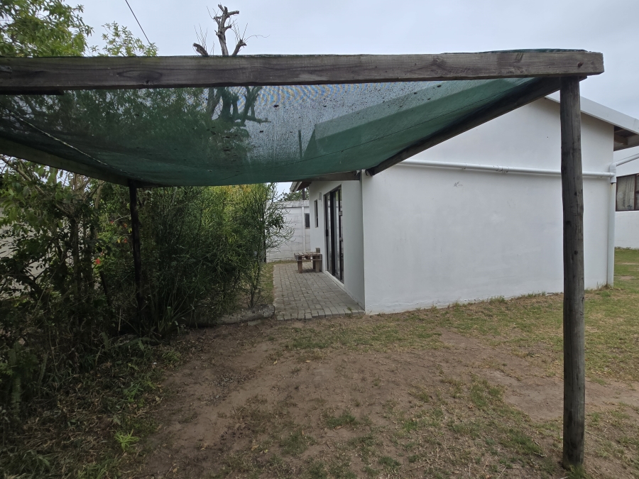 10 Bedroom Property for Sale in West Bank Eastern Cape